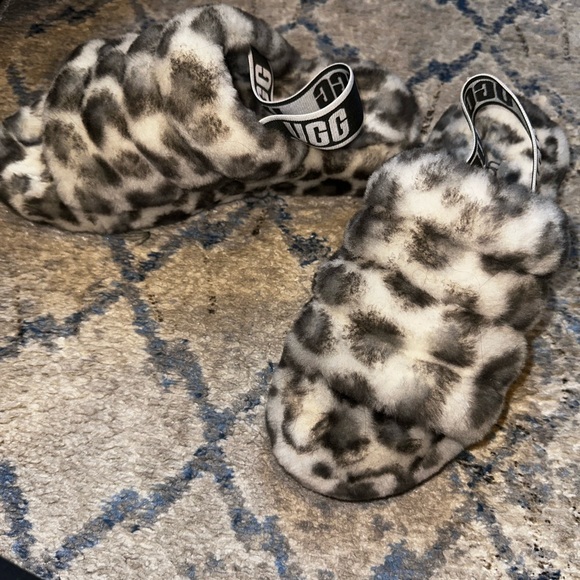 UGG slipper cheetah - Picture 3 of 4